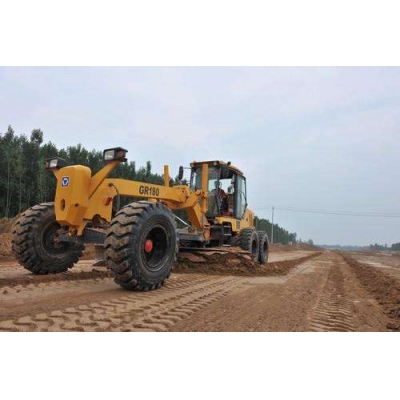 厚旺租賃平地機在蒙華鐵路施工