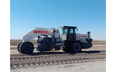 550冷再生機(jī)租賃，出租四驅(qū)冷再生機(jī)