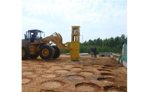 42千焦液壓夯實(shí)機(jī)租賃-液壓夯出租